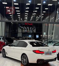 بی ئێم دەبڵیو سیریەس 5